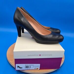 Naturalizer Michelle Black Leather Pumps Heels Classic Work Career Shoes 9.5N